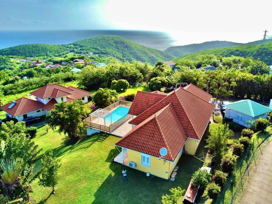 Villa Paskedra Case-Pilote Buitenkant foto